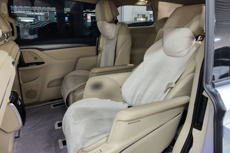 Used Buick GL8 New Energy 2025 Lu Shang Luxury Edition 7-Seater Left Rear Seat