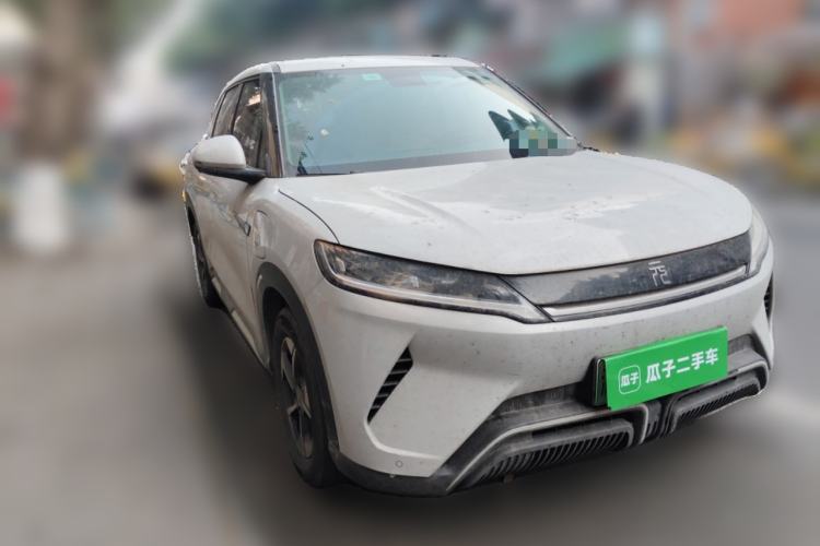 Used BYD Yuan UP 2024 401KM Leading Edition Front Right 45 Deg