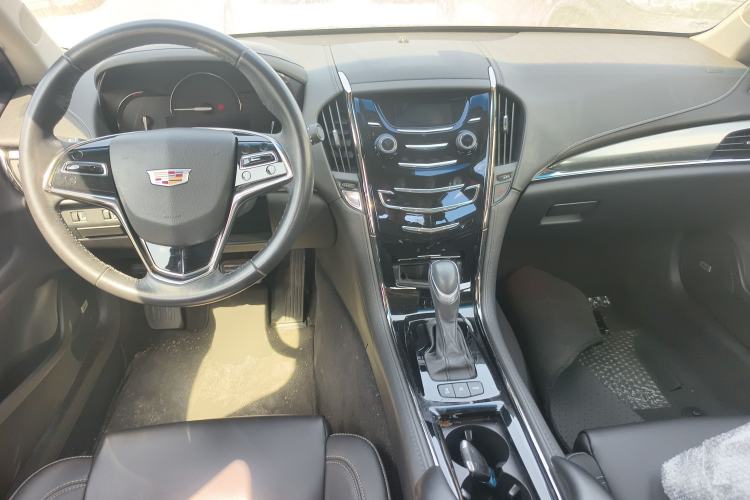 Used Cadillac ATS-L 2017 28T Tech Edition Center Console