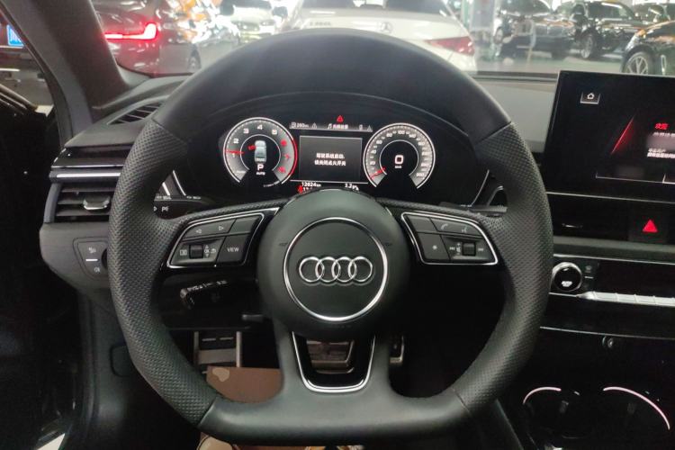 Used Audi A4L 2024 40 TFSI Luxury Dynamic Edition
