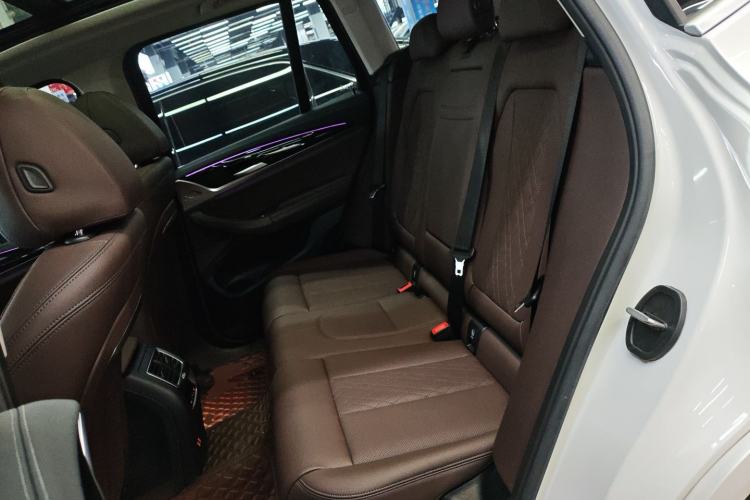 Used BMW iX3 2023 Leading Model