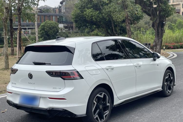 Used Volkswagen Golf 2025 300TSI R-Line