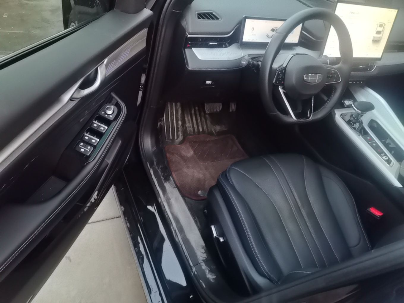 Geely Auto Preface 2025 Dongfang Yao 1.5TD Kunlun Edition — снимка 18