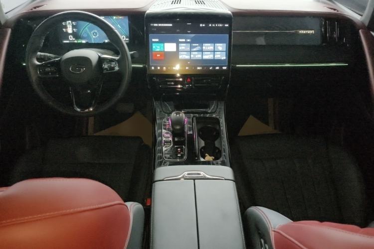 Used GAC Trumpchi M8 2023 Zongshi Series Dual-Motor Supreme Edition Center Console