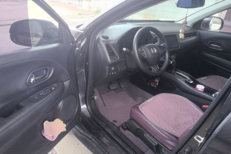 Used Honda Vezel 2019 1.5L CVT Luxury Model China VI Driver Seat