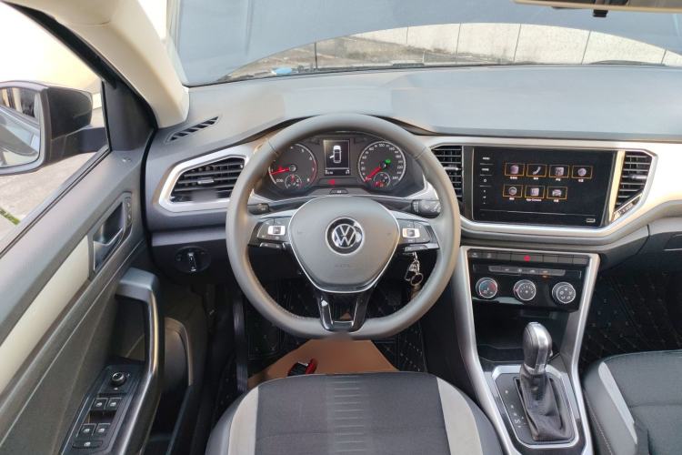 Used Volkswagen T-ROC 2021 280TSI DSG Two-Wheel Drive Elite Connect Edition
