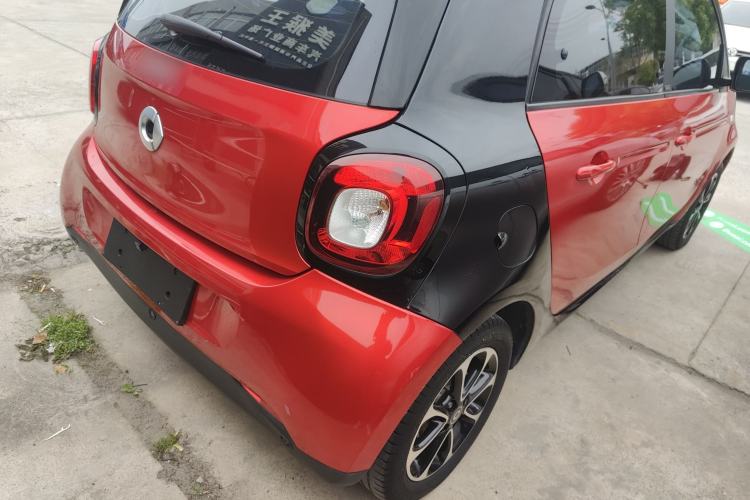 Used smart forfour 2016 1.0L 52 kW Passion Edition