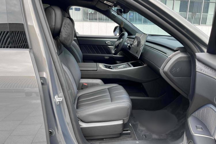 Used ONVO Luxeed L90 2025 Model—Ultra Six-Seater Version