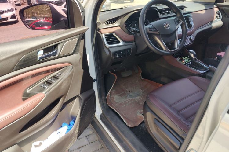 Used CHANGAN Lingxuan 2017 1.5T Automatic Lehuo Happy Edition
