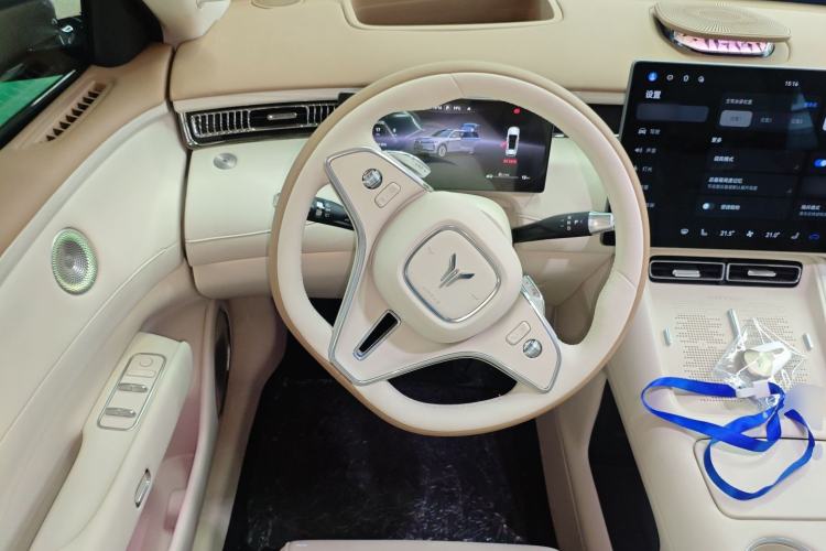 Used VOYAH FREE 2025 Model FREE+ Four-Wheel-Drive Qiankun Edition Steering Wheel