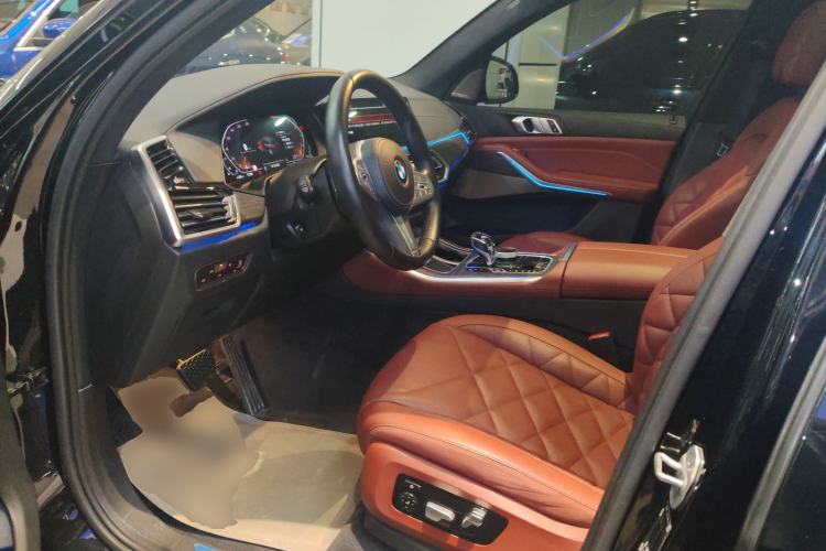 Used BMW X5 2022 Restyled xDrive 40Li M Sport Package
