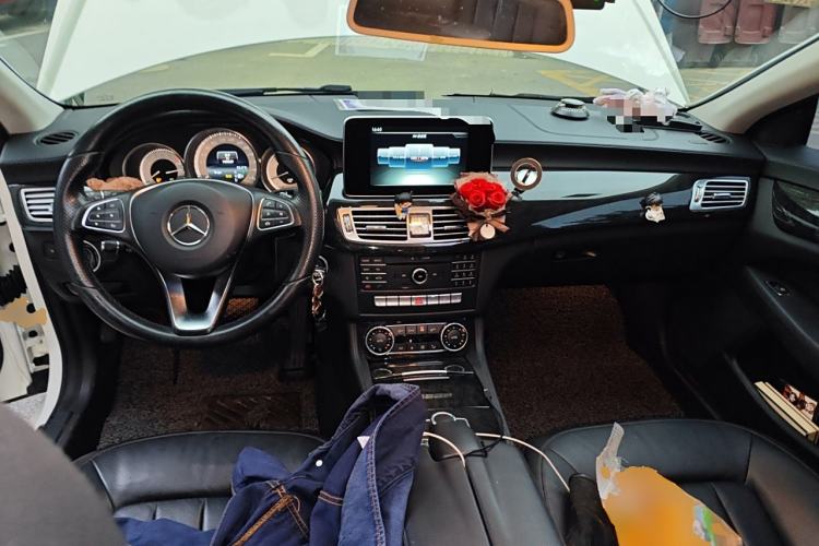 Used Mercedes-Benz CLS 2015 CLS 260 Center Console