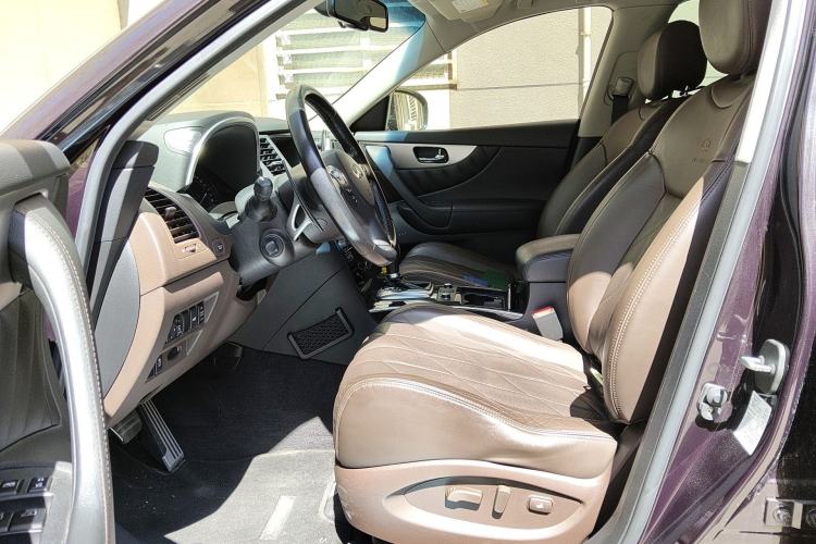 Used Infiniti QX70 2013 3.7L Standard Edition Left Front Seat