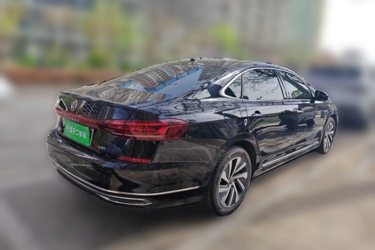Used Volkswagen Passat New Energy 2022 430 PHEV Hybrid Luxury Edition Rear Right 45 Deg