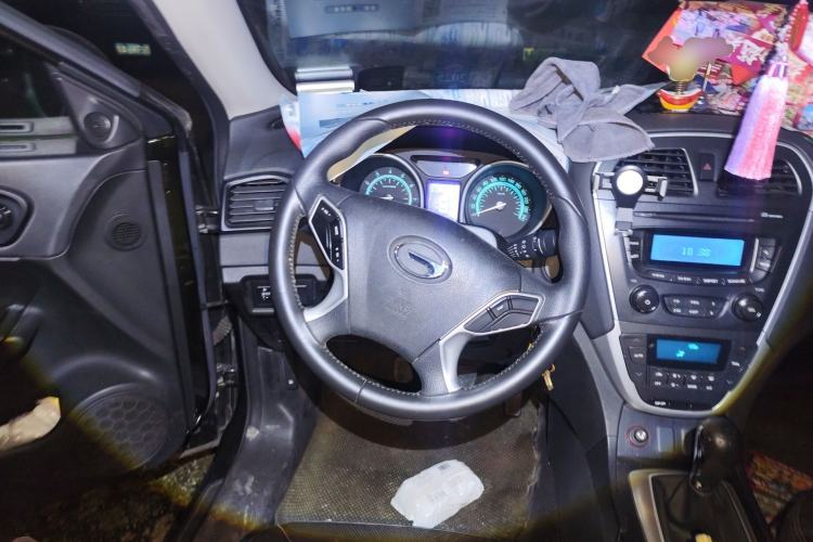 Used GAC Trumpchi GS5 2012 2.0L Manual Two-Wheel-Drive Anniversary Limited Edition
