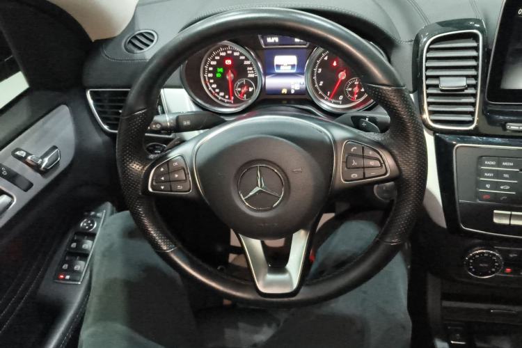 Used Mercedes-Benz GLE Coupe 2017 GLE 320 4MATIC Coupe SUV
