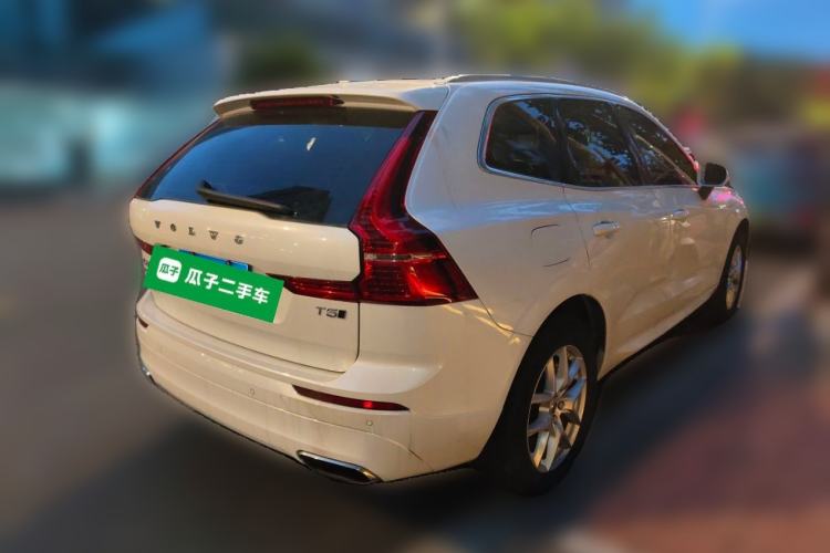 Used Volvo XC60 2019 T5 4x4 Smart Edition China V Standard

