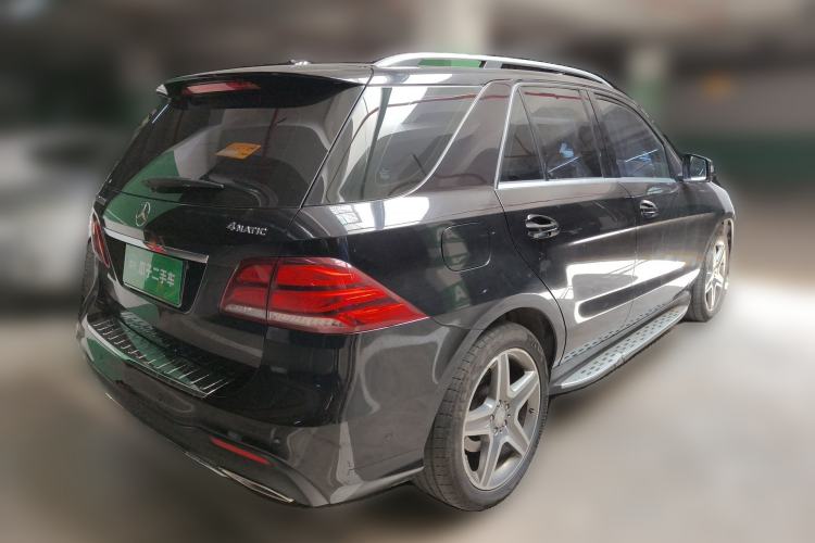 Used Mercedes-Benz GLE 2016 GLE 400 4MATIC Rear Right 45 Deg