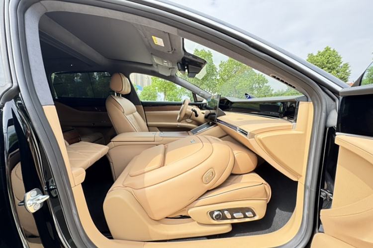 Used Hima Stelato S9 2024 All-Electric Ultra Four-Wheel-Drive Flagship Edition Interior 9