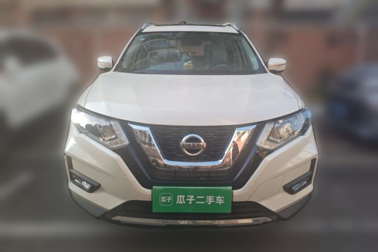 Used Nissan X-Trail 2017 2.5L CVT Leading Edition 4WD Front