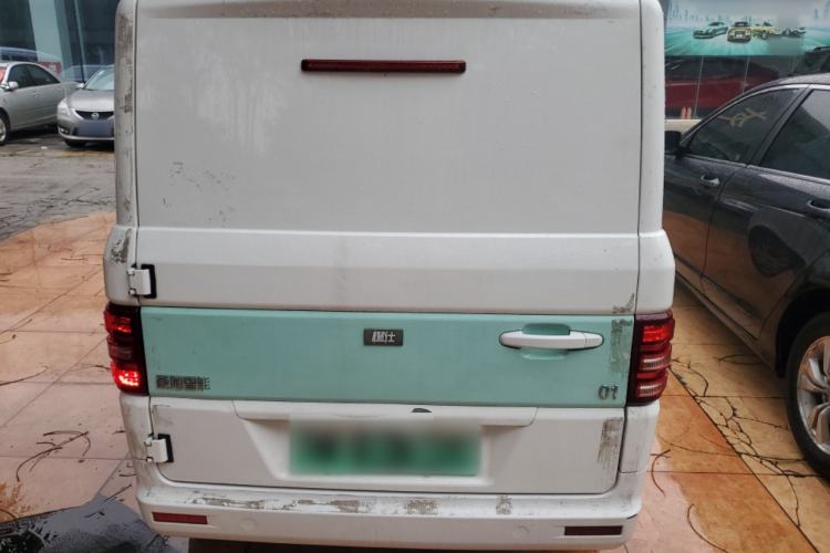Used Chengshi 01 2021 Wealth Edition + 3.3KW Air Conditioner Single-Row Enclosed Van Two-Seater Dual Batteries Rear