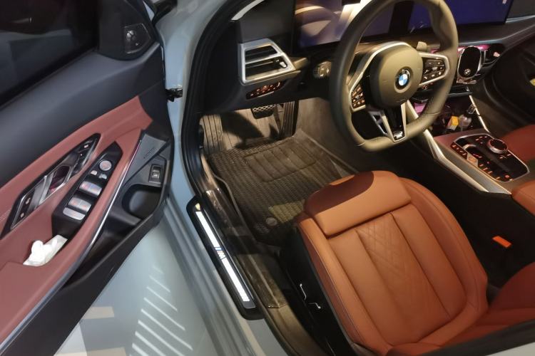 Used BMW 3 Series 2025 330Li M Sport Shadowline Package