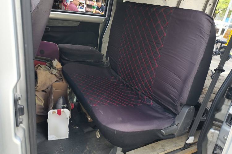 Used Wuling Rongguang 2019 1.5L Extended-Body Van Base Model with 5 Seats