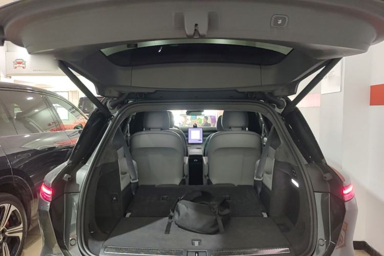 Used Nio ES8 2023 75 kWh