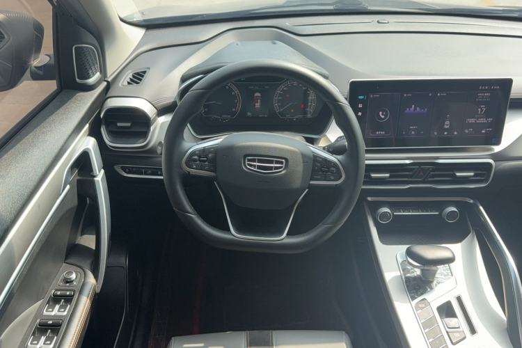 Used Geely Auto Coolray 2023 1.5T DCT Platinum Edition
