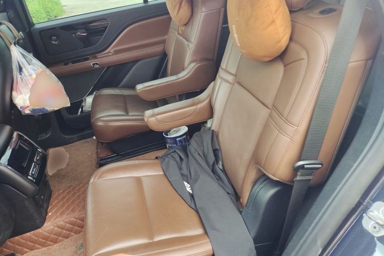 Used Lincoln Aviator 2021 3.0T V6 Four-Wheel Drive Zunya Edition Left Rear Seat