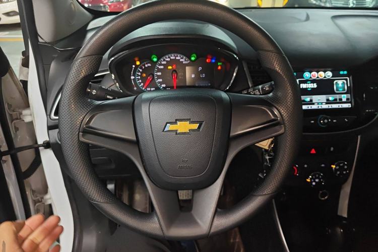 Used Chevrolet Trax 2018 330T Automatic Two-Wheel Drive Elite Model