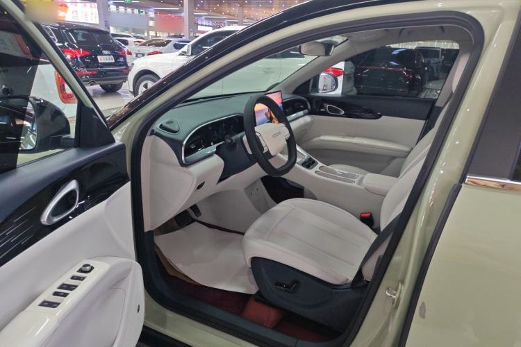 Used Geely Galaxy Geome 2025 UP 410km Exploration Edition