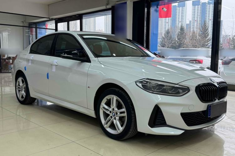 Used BMW 1 Series 2021 120i M Sport Night Edition Exterior 1