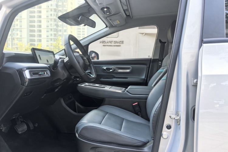 Used AION Y 2024 Younger Star Edition