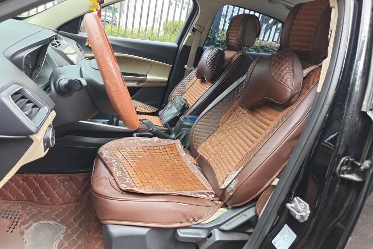 Used Ford Escort 2015 1.5L Manual Comfort Model
