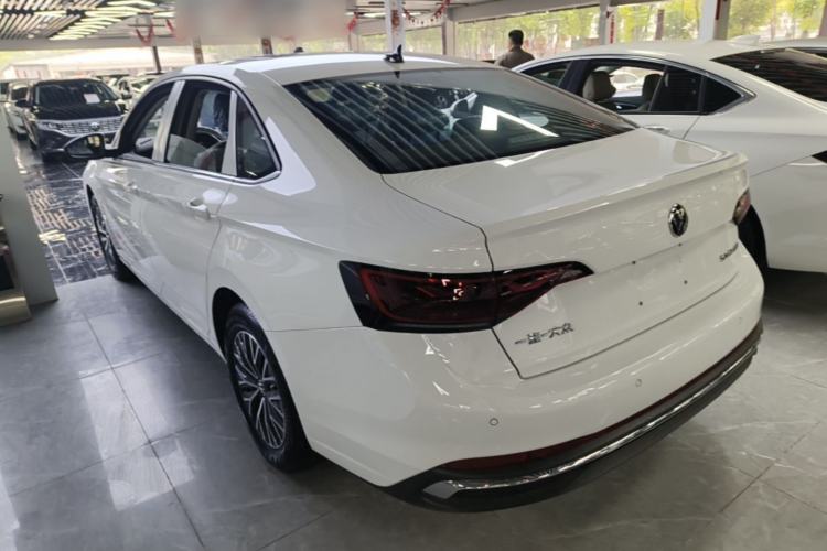 Used Volkswagen Sagitar 2025 Facelift 200TSI DSG Flyover Edition