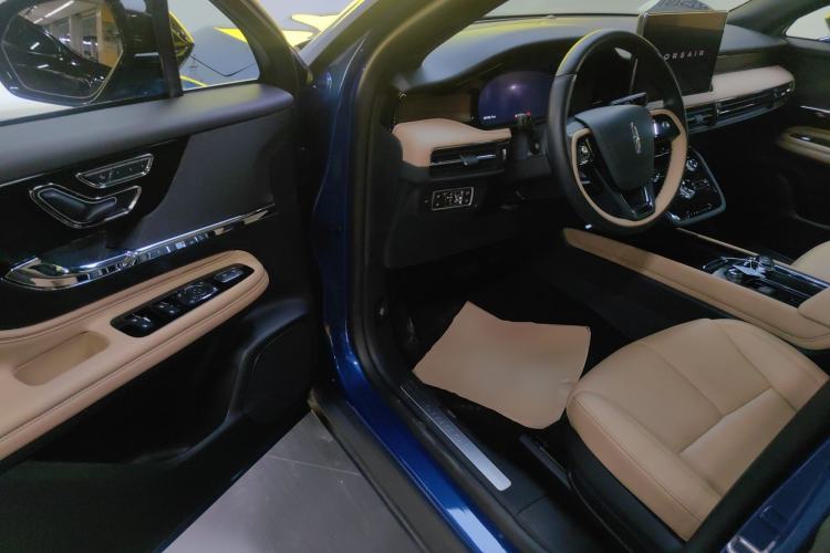 Used Lincoln Corsair 2022 2.0T Two-Wheel Drive Luxury Edition Driver Seat