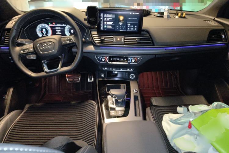 Used Audi Q5L 2024 40 TFSI Luxury Dynamic Edition Center Console