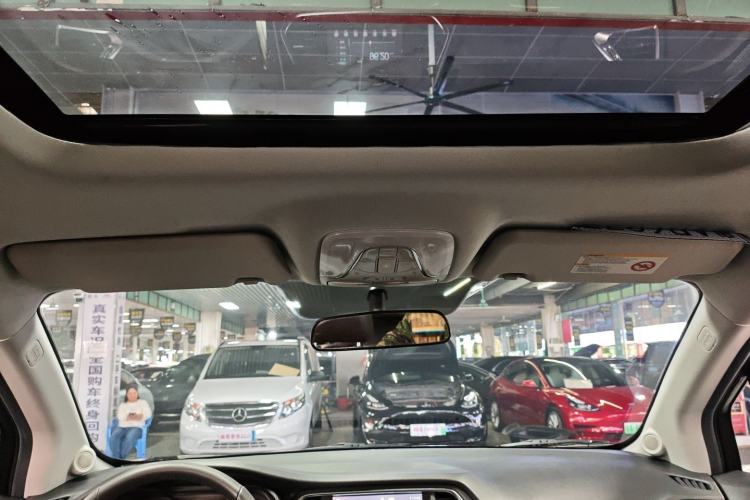 Used GAC Trumpchi GS4 2016 235T G-DCT Luxury Edition Headliner