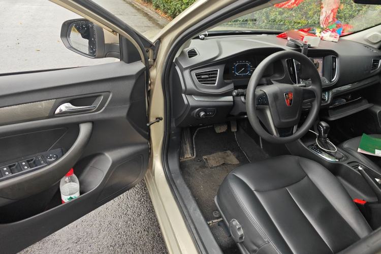 Used Roewe 360 2015 1.5L Automatic Luxury Edition Driver Seat