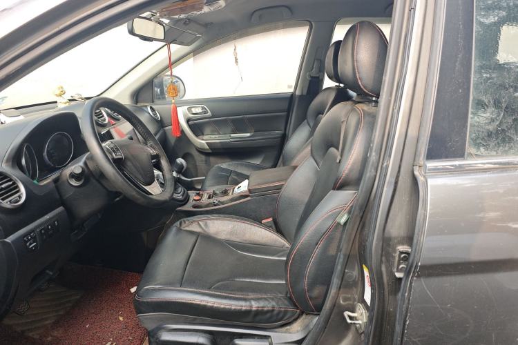 Used Haval H6 2013 Upgraded Model 1.5T Manual Two-Wheel Drive Elite Version