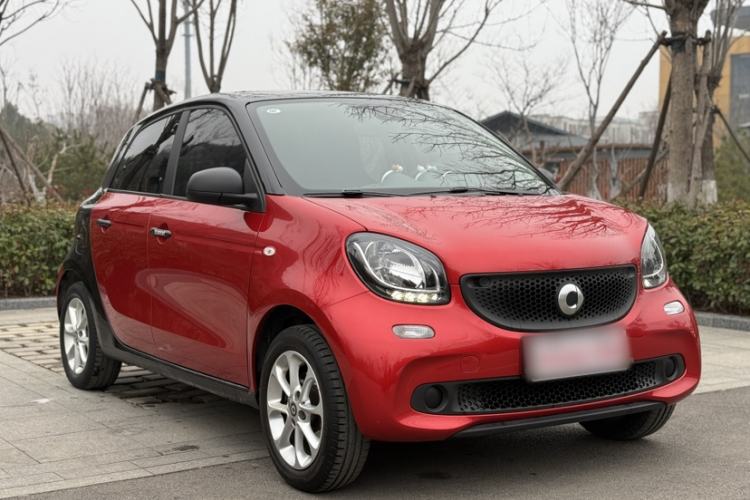 Used smart forfour 2016 1.0L 52 kW Dynamic Edition