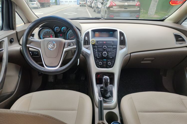 Used Buick GT 2013 GT 1.6L Manual Entry-Level Model
