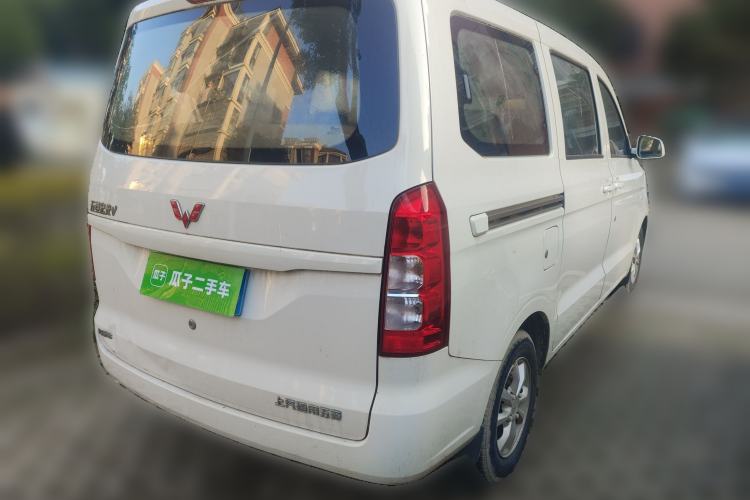 Used Wuling Hongguang V 2019 1.5L Enjoyment Version China VI LAR
