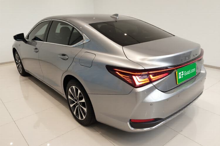 Used Lexus ES 2025 200 Premium Edition