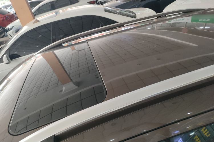 Used Volkswagen Gran Lavida 2013 1.4 TSI Automatic Comfort Model