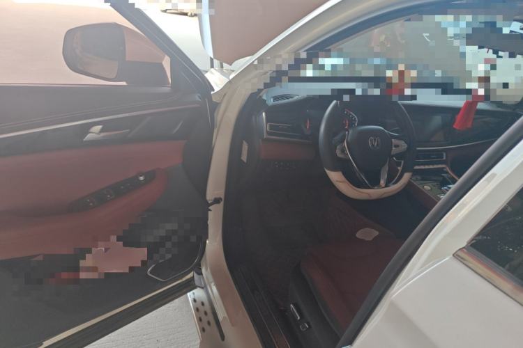 Used CHANGAN CS85 COUPE 2019 1.5T DCT Luxury Version China VI Standard
