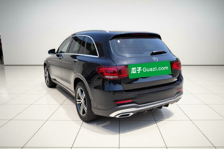 Used Mercedes-Benz GLC 2020 GLC 260 L 4MATIC Luxury Model Exterior 3