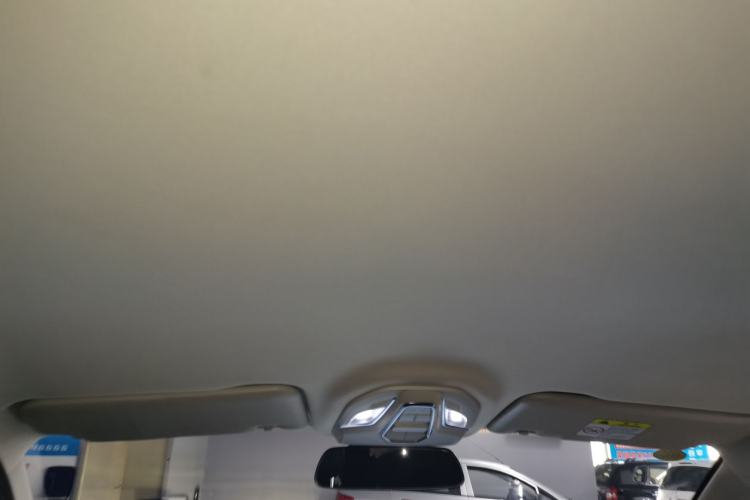 Used Wuling Xingguang 2024 Co-Creation Edition 510 Advanced Model
