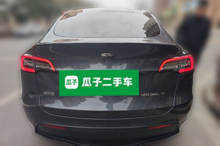 Used Tesla Model Y 2021 Long-Range All-Wheel-Drive Version